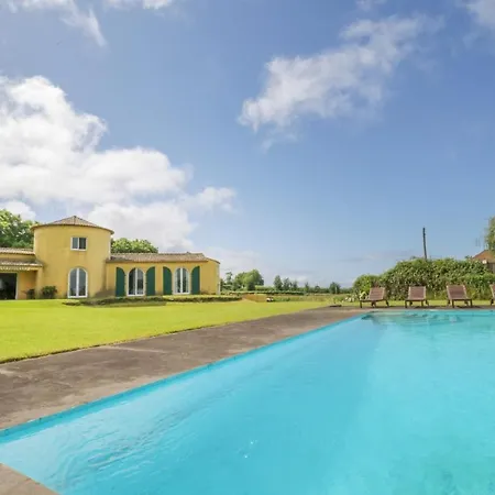 Torre Do Termo Exquisite W Pool *